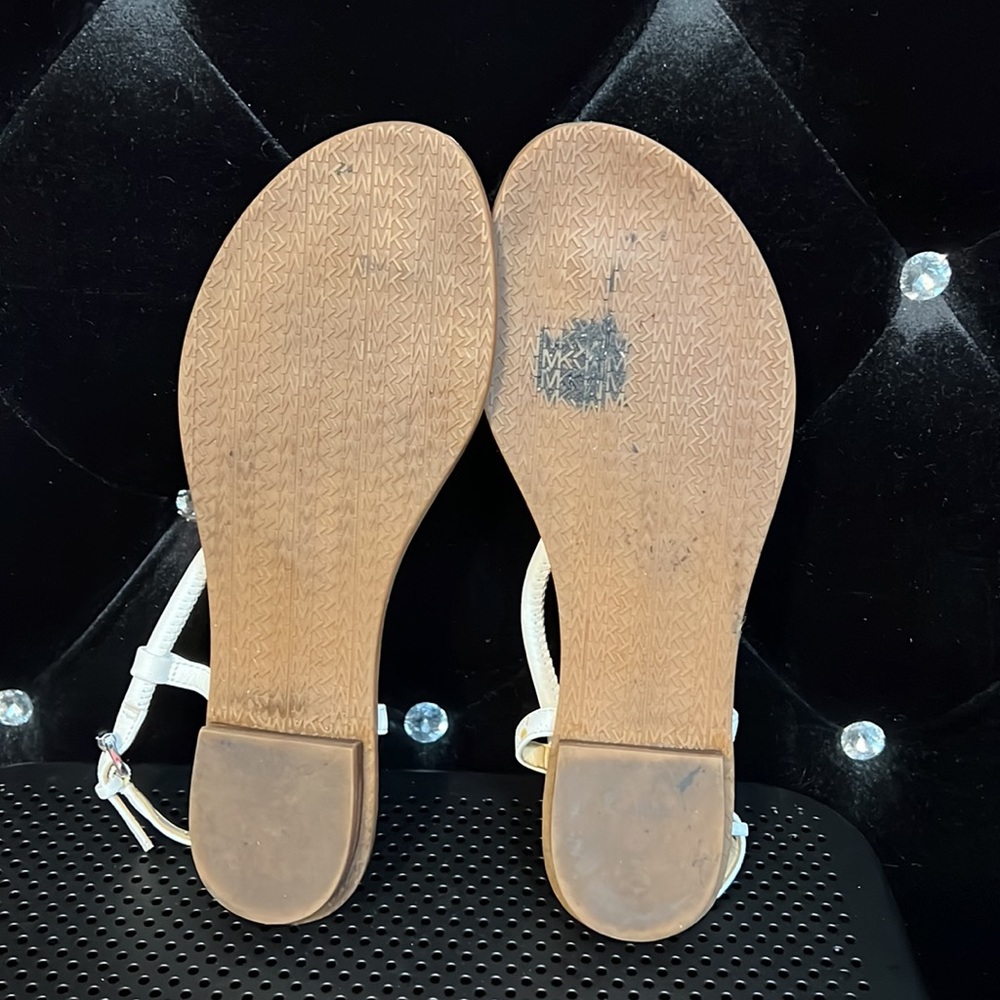 Michael Kors White Leather Sandals - Picture 5 of 7